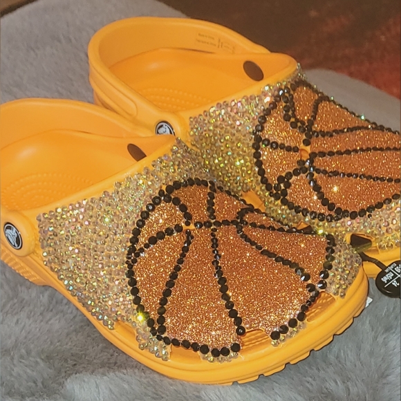 Crocs - Picture 2 of 3